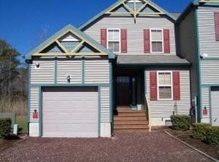 321 Yacht Club Dr, Berlin, MD 21811