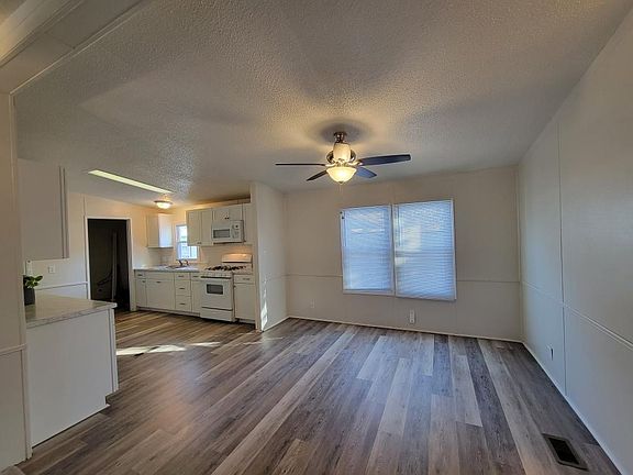 5th image of 10581 Cutler St
