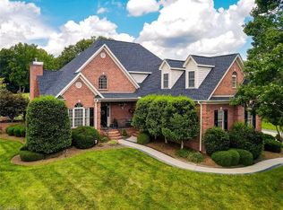 157 Golden Bear Ln, Clemmons, NC 27012