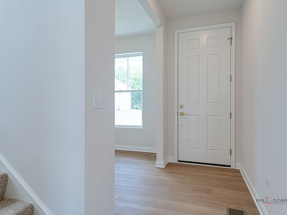 4th image of 20688 Oliver Ct