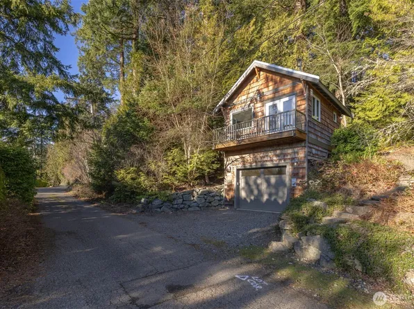 2111 Dellesta Drive, Bellingham, WA 98226