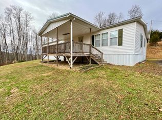 4589 Keeners Ridge Rd, Strange Creek, WV 25063