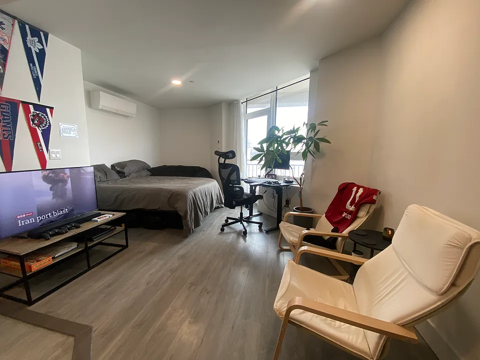 1399 Myrtle Ave #8A