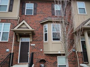 317 Glenhurst Blvd, Rochester, MI 48307