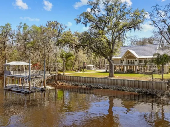 5299 NW 72nd Way, Bell, FL 32619