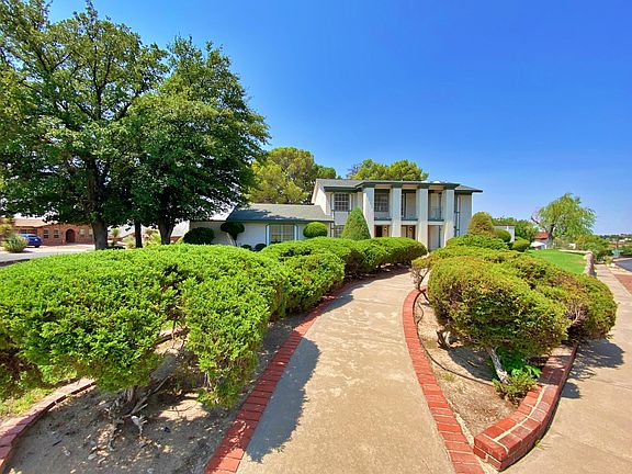 2nd image of 6771 Westwind Dr