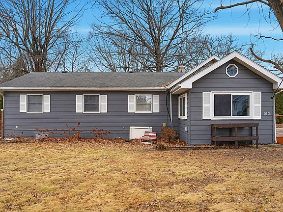 2nd image of 513 1st Ave