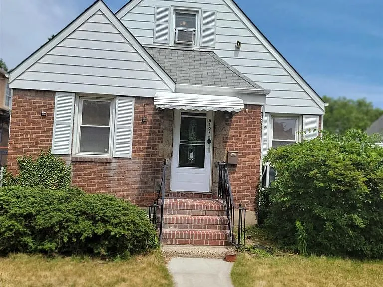 8107 Commonwealth Blvd — Photo 1
