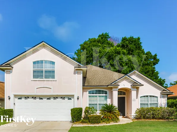 4592 Royal Port Dr, Jacksonville, FL 32277