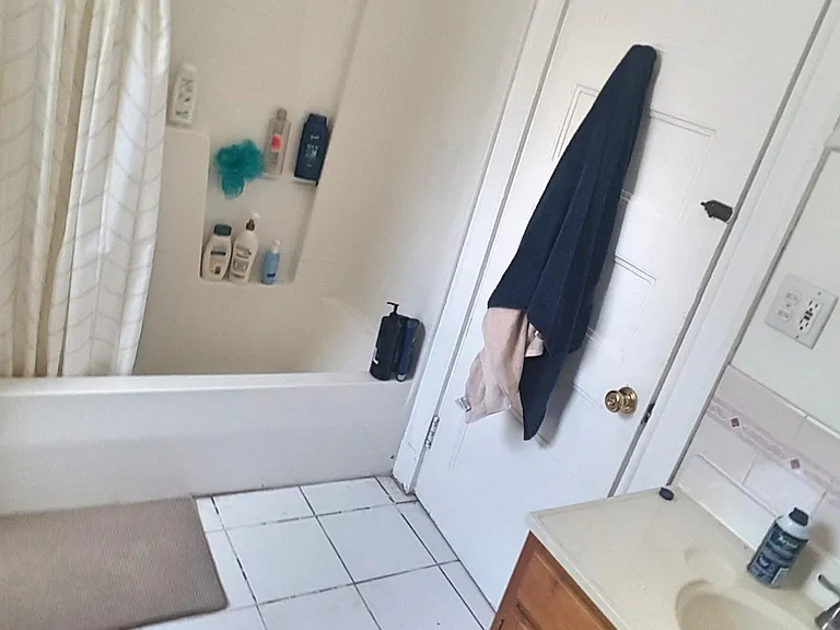 30 Lyman St #B — Photo 7