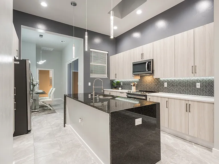4359 Capistrano Ave — Photo 6