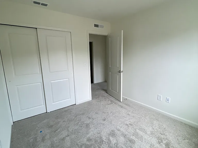 3078 Spline Cir — Photo 2