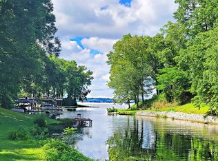 80 Lakeshore Dr S, MUSCLE SHOALS, AL 35661