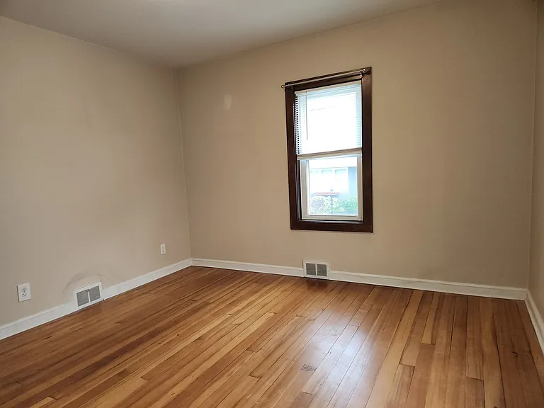 101 Acker St — Photo 11