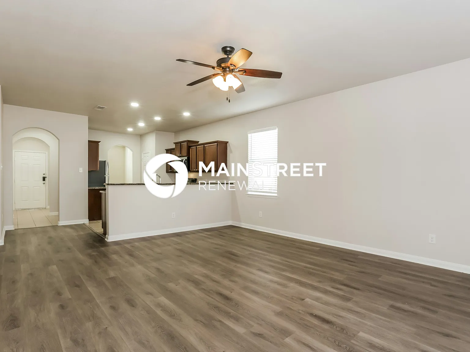 12417 Shine Ave — Photo 3