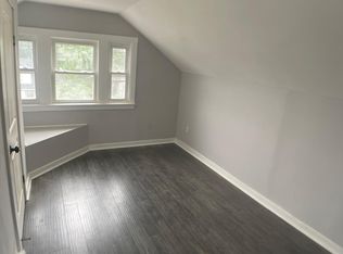 27 Wolcott Ter FLOOR 3, Newark, NJ 07112