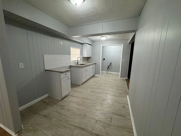 3828 Rosetree Dr — Photo 3