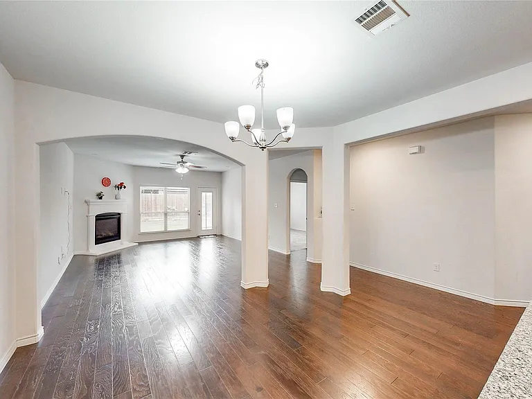 10109 Puma Pl — Photo 8