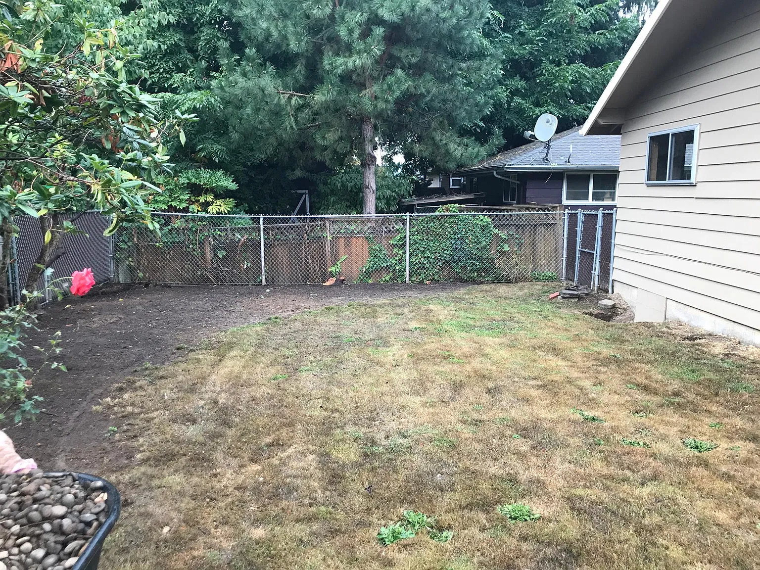 2810 SE Roswell St — Photo 2