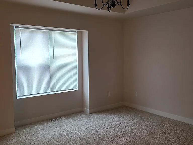 421 Founders Way — Photo 10