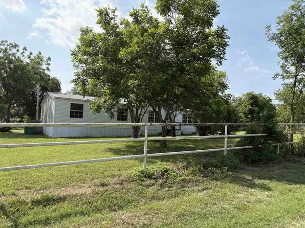 410 S Bouldin St, Hamilton, TX 76531