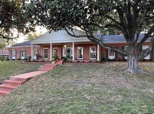 4611 Richmond Rd, Tyler, TX 75703