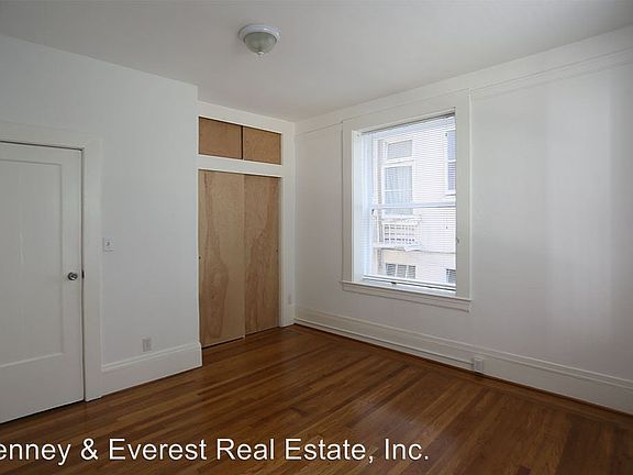 3rd image of 660 Bush St APT 308
