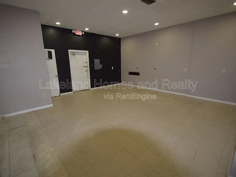 817 N Lake Parker Ave — Photo 10