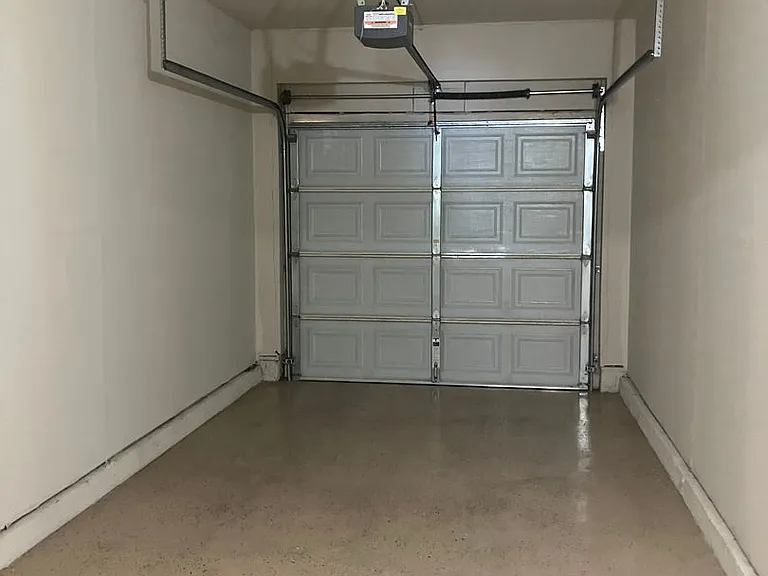 de Tolosa Ranch Apartments — Photo 33