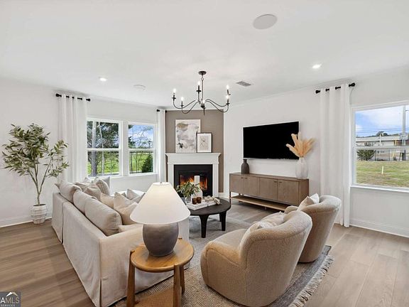 5th image of 117 Jane Blvd NW