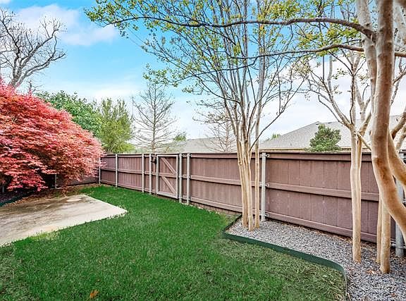 5th image of 7237 Mediterranean Dr