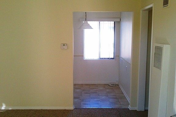4th image of 4535 N Bellflower Blvd APT D