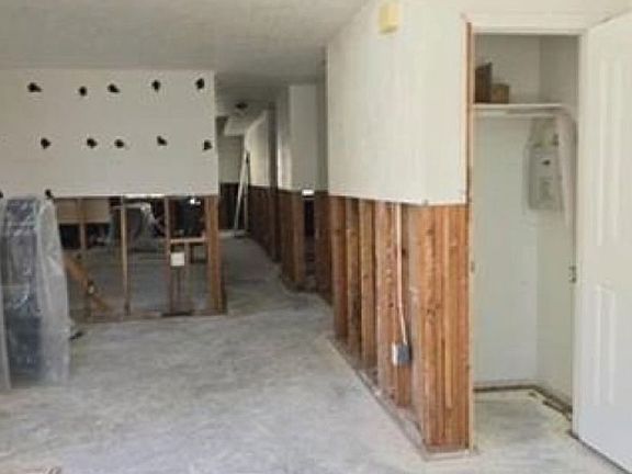 5th image of 13000 Palos Grande Dr