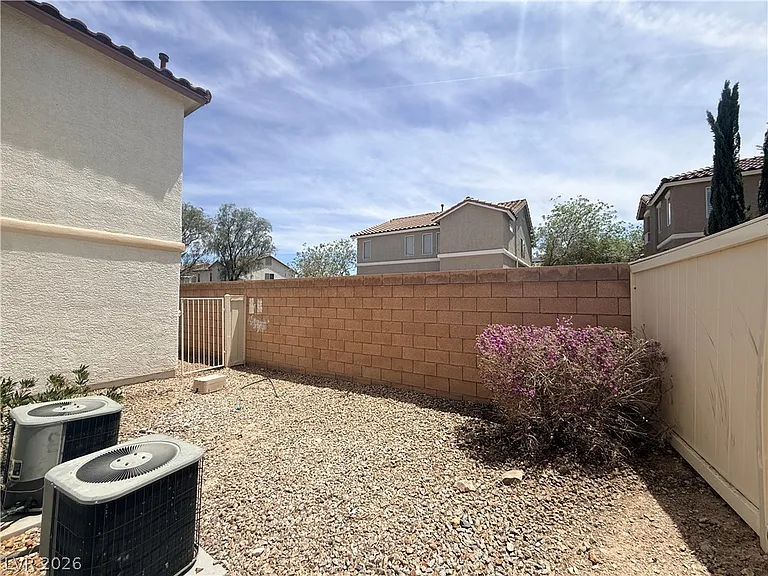 11953 Fairfax Ridge St — Photo 31