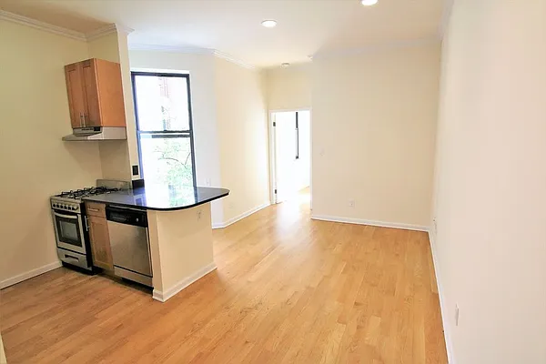 Rented by JK Dansar Corp | media 4