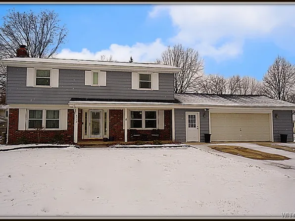 4772 E Eddy Dr, Lewiston, NY 14092