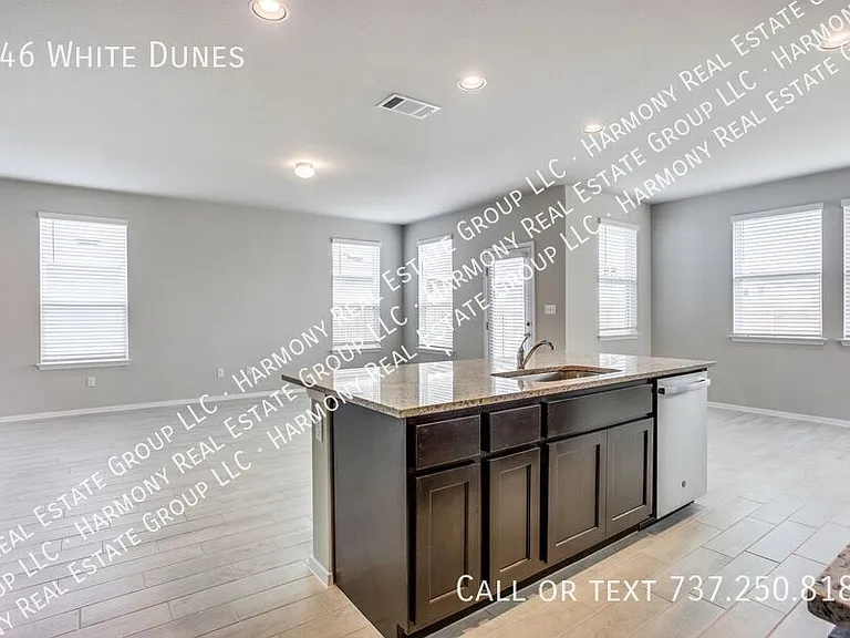 146 White Dunes Dr — Photo 10