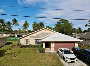 2621 Franklin Dr, Fort Lauderdale, FL 33311