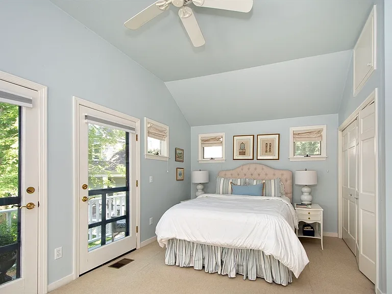 23 Priscilla Ave #23 — Photo 8