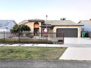 14853 SW 173rd Ter, Miami, FL 33187