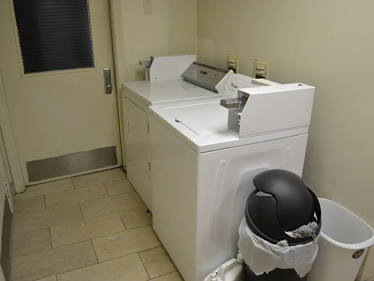 120 Spruce St #7 — Photo 10
