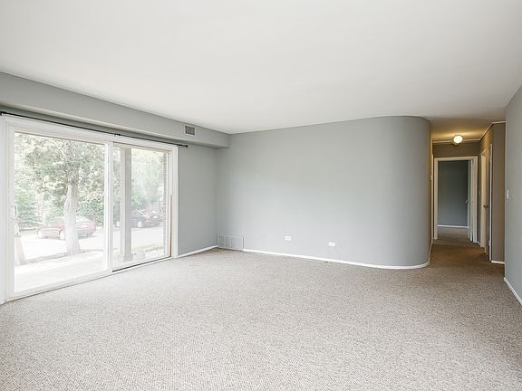 2nd image of 4415 Blackhawk Ln APT 106