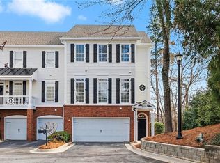 570 Neel Reid Dr, Roswell, GA 30075
