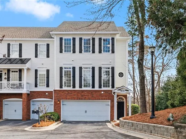 570 Neel Reid Dr, Roswell, GA 30075