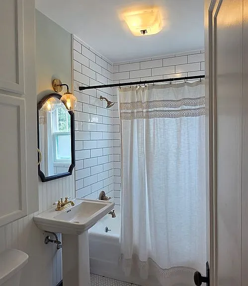 109 W 4th Ave — Photo 6