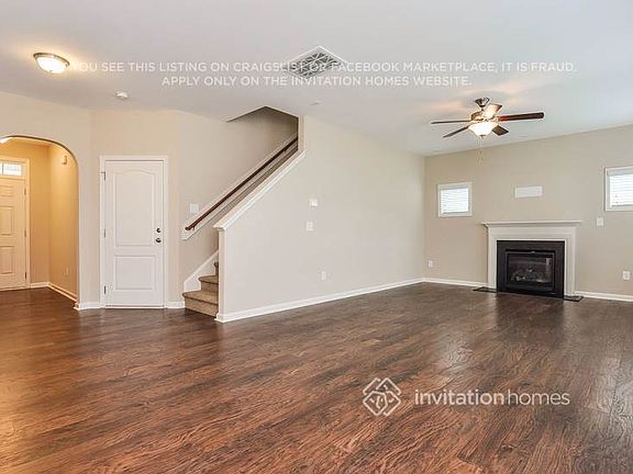 3rd image of 70 Heron Point Way