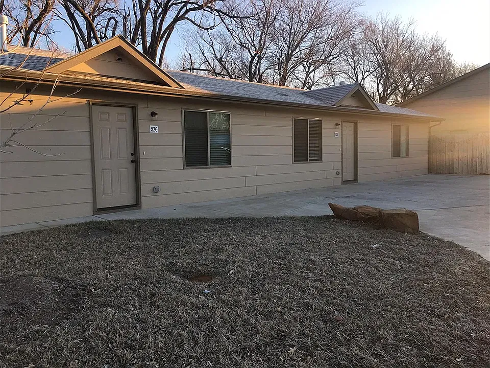 524 W Meadow Creek Cir #524