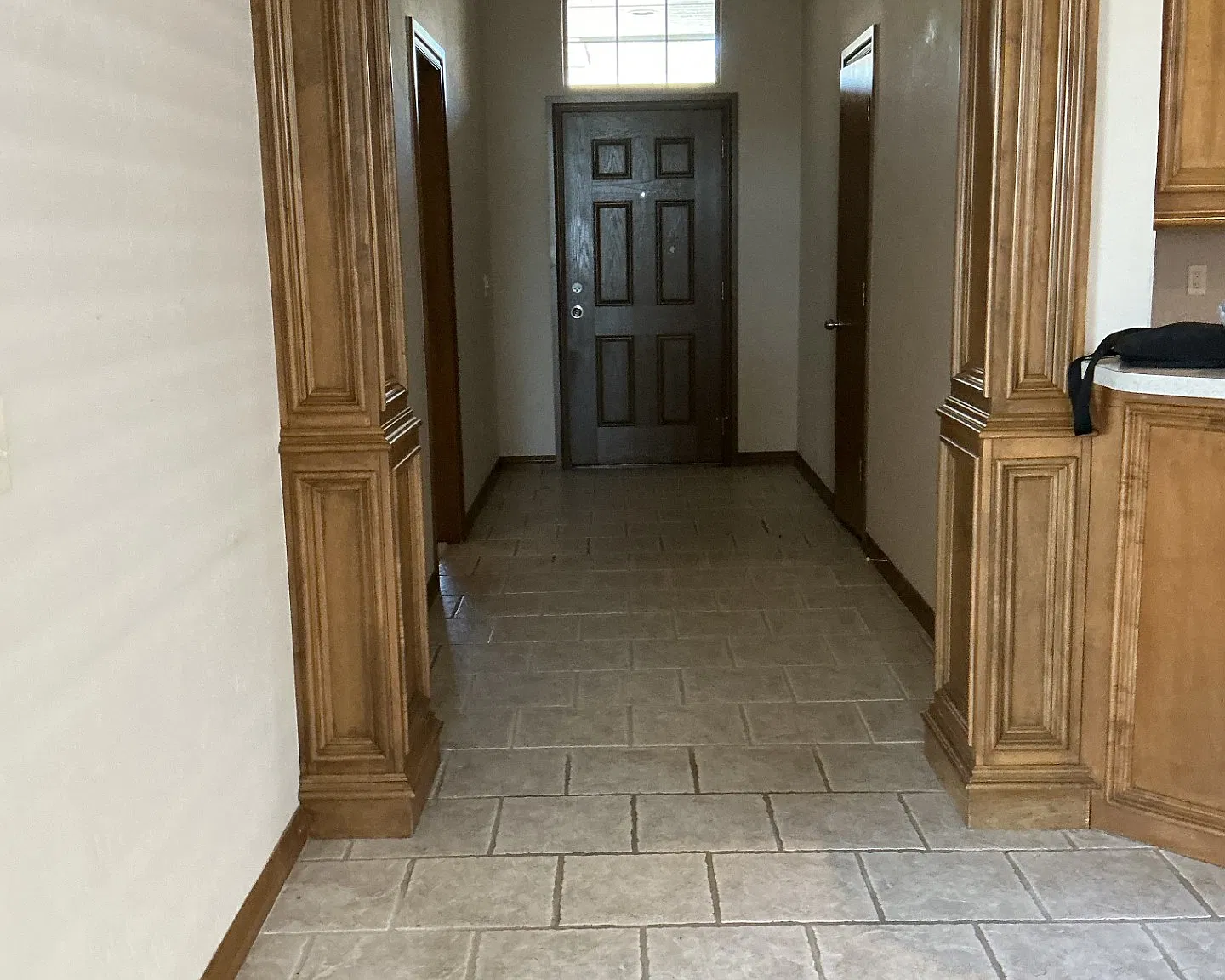 3 bed, 1700 sqft, $1,800 — Photo 2