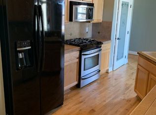 1526 NE Market Dr, Fairview, OR 97024