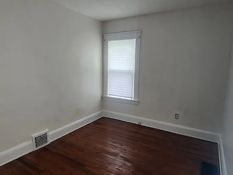 2041 Elbur Ave #1 — Photo 23